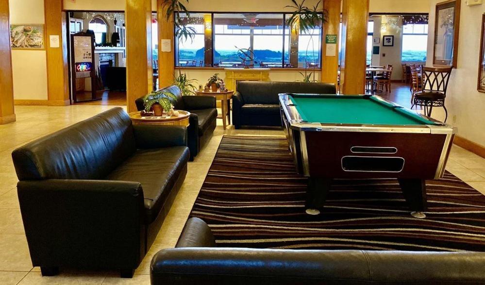Oceanfront Lodge Кресент-Сити Экстерьер фото