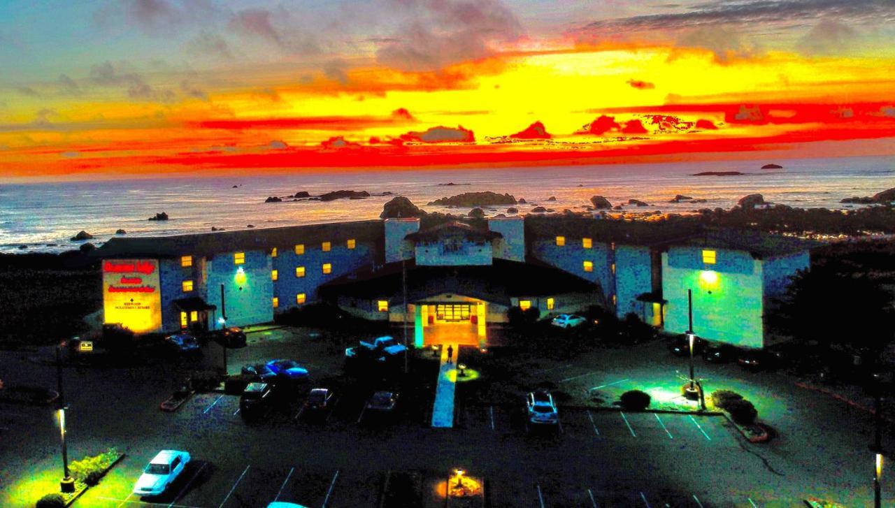 Oceanfront Lodge Кресент-Сити Экстерьер фото